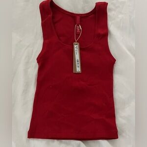 Fold-over slim fit pants & matching top.